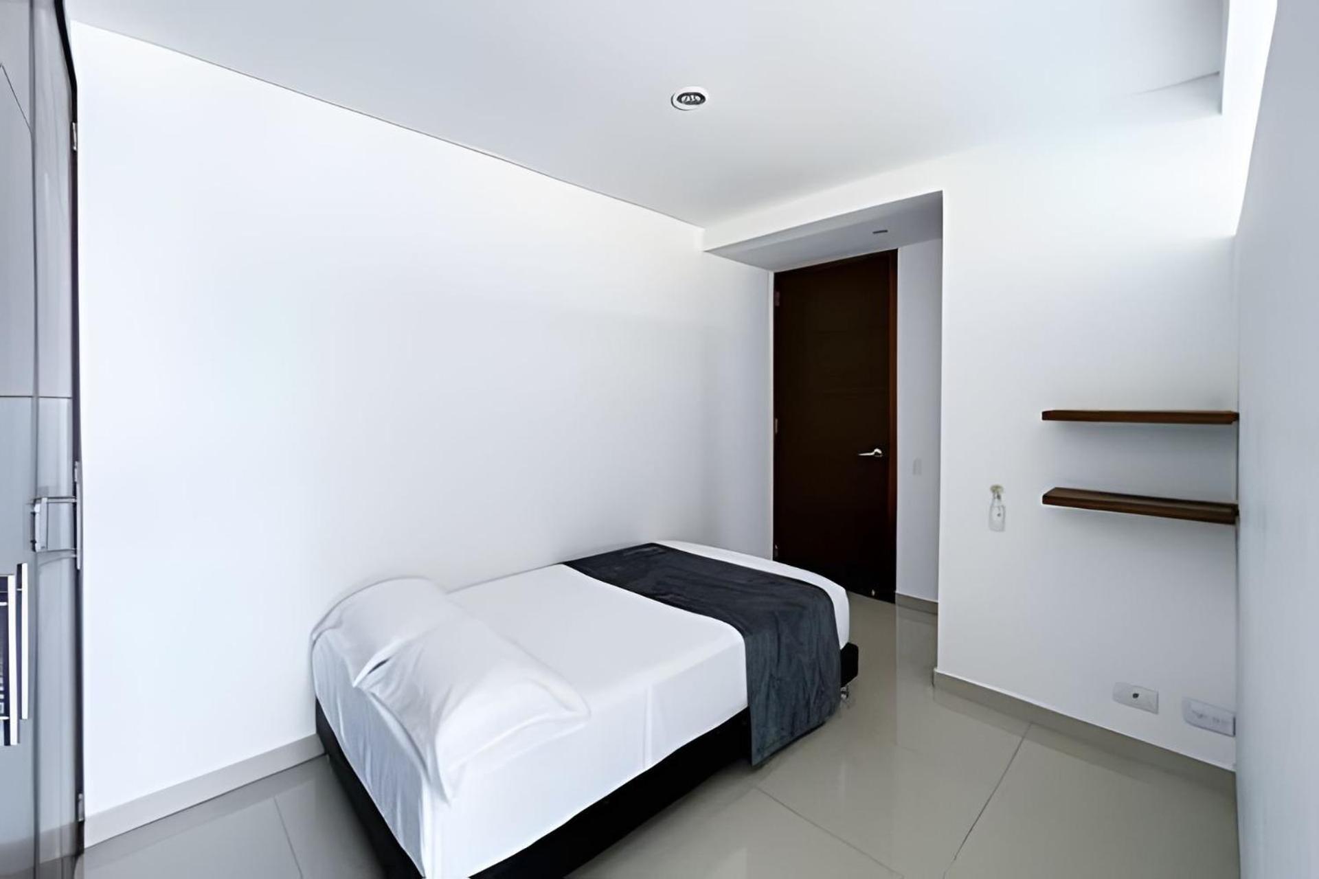 1 Bedroom Morros. Access *