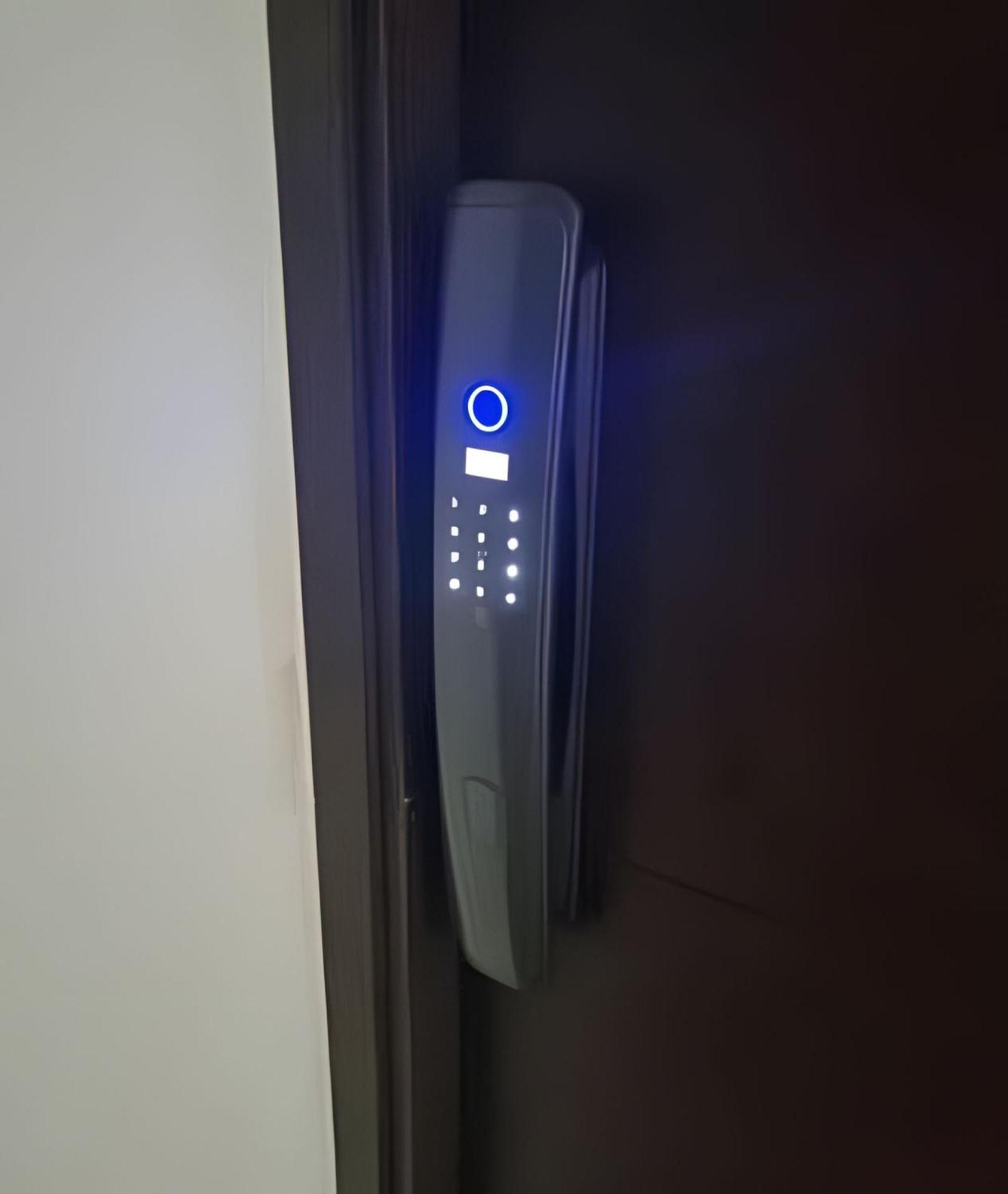 1 Bedroom Morros. Access *
