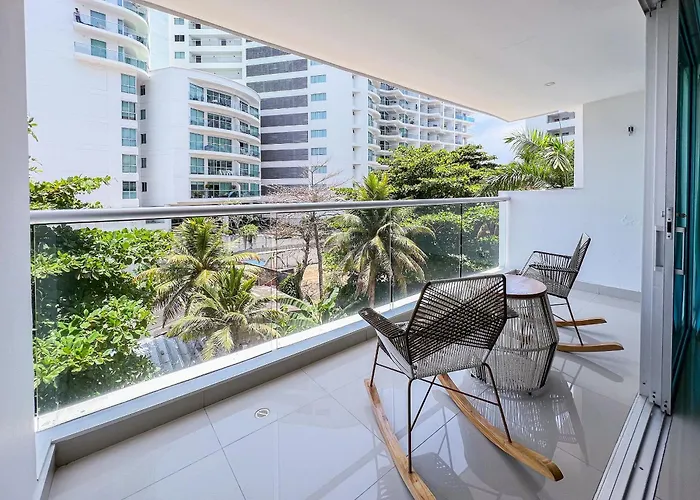 1 Bedroom Apartment Morros. Beach Access